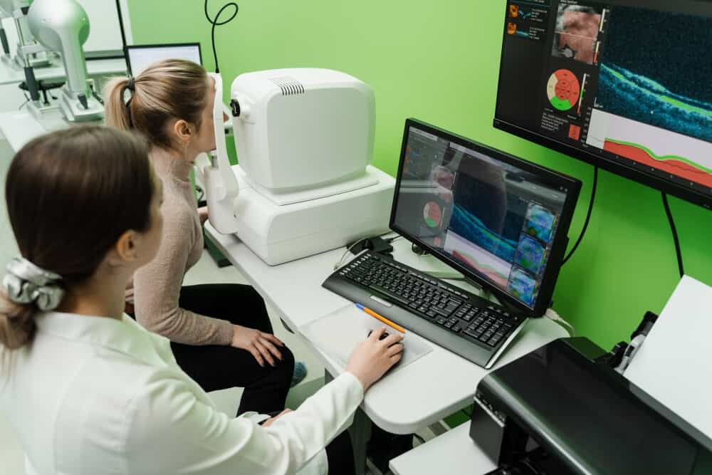 Choosing the Right Retinal Imaging Machine